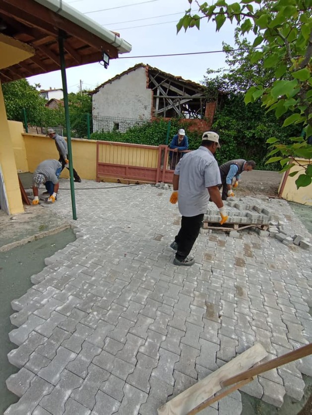 Gazioluk Mahallesi Cami Bahçesi Çevre Düzenleme Çalışmaları